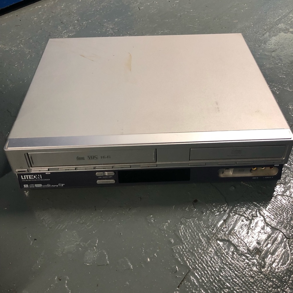 Lite on LVC 9016G BJR dvd recorder combo player